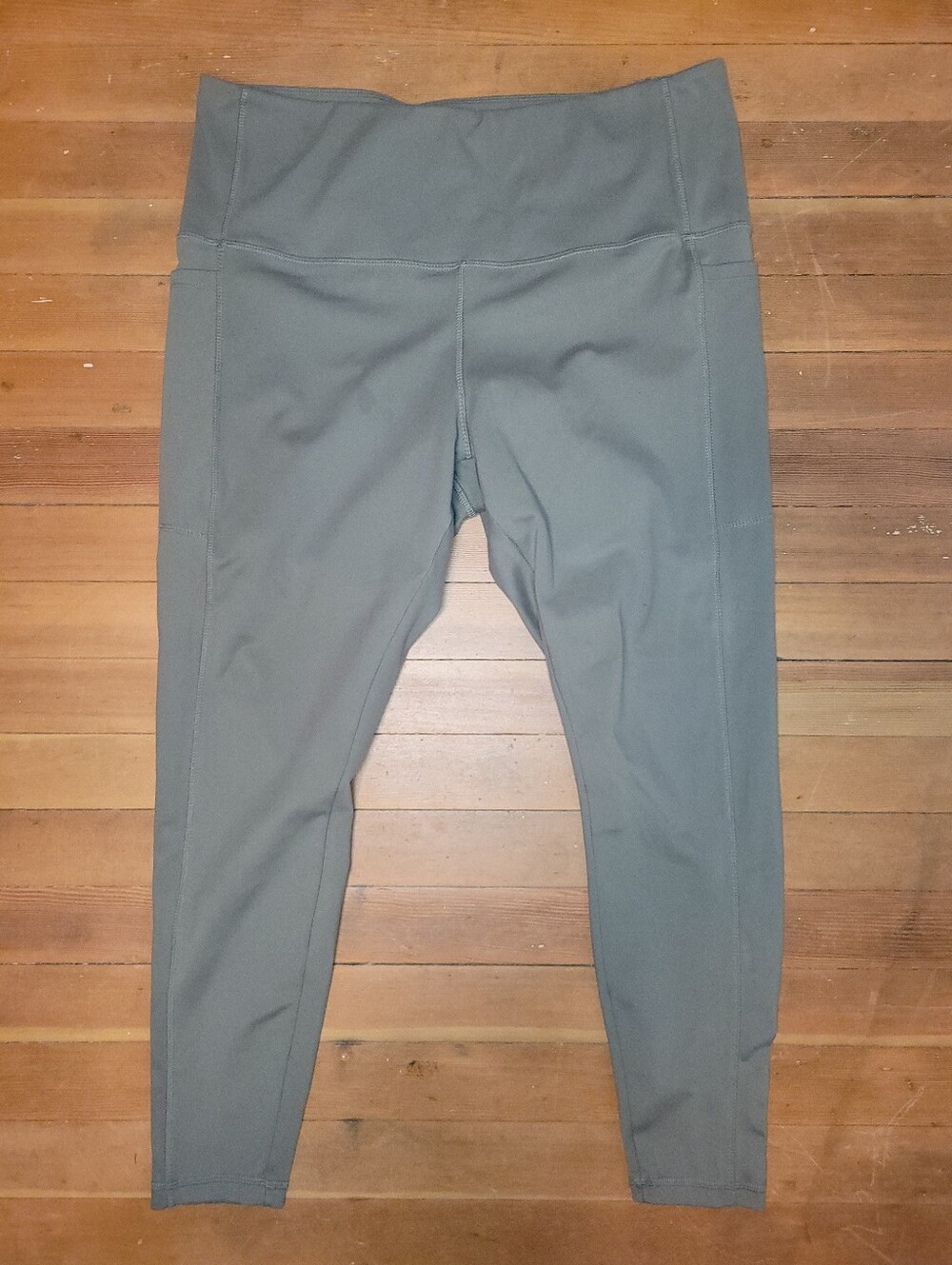 Danskin Soft Sage Green High-Waist Athletic Leggings